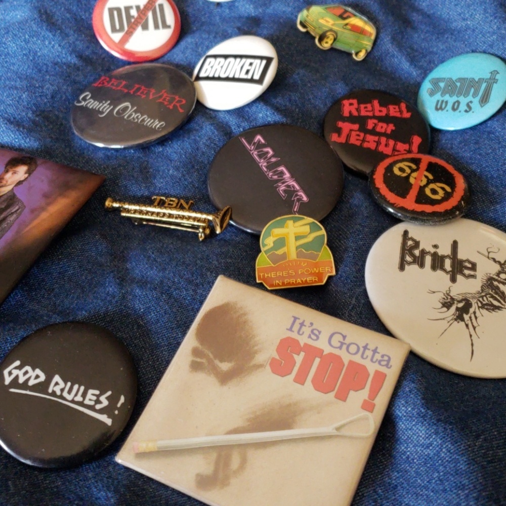 Jesus Freaks Buttons - Picture 4 of 8
